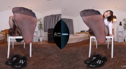 VR - JK女孩的黑丝 - [18:58, 4096*2048]