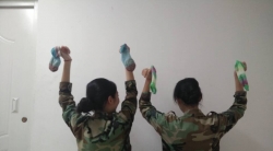 军训后又脏又臭的棉袜脚