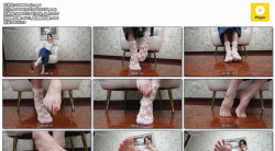 Beautiful girl Dajia showing off her big sexy foot