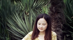 开始还挺文静的，没想到热身以后却是如此活泼的女孩【81...