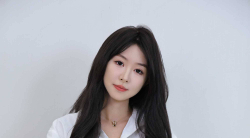 【绮梦摄影】368期 依依 无印珍藏版 [484P/2V/11.4G]