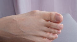 学生模拍 - 嘉敏的37码修长美脚第二季 上集（56p）