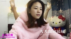 [青铜时期贡献，解码foot]女主播脱鞋给你看美足，12分钟