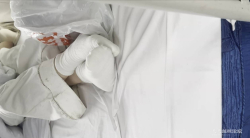 火车卧铺熟睡白棉袜脚22分钟